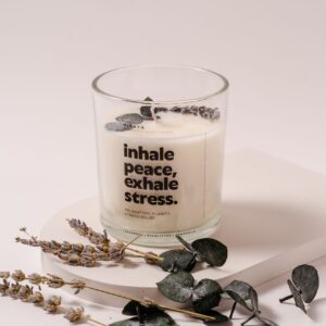 Hand‑poured lavender, eucalyptus, and chamomile soy candle in 300ml jar for relaxation