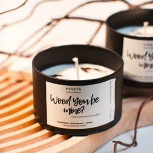 Hand‑poured soy candle with Sandalwood, Amber, Pine, lemon in 220ml jar